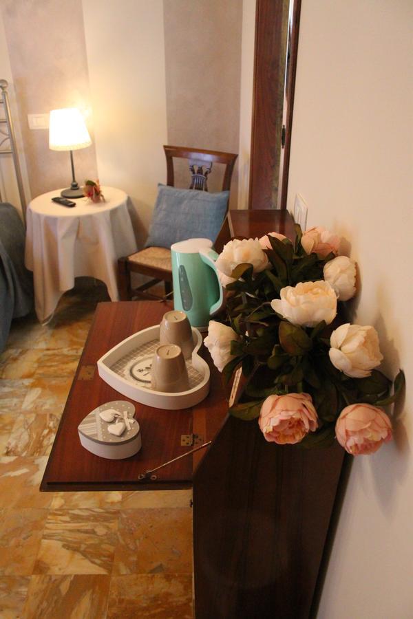 Casa Mac&Rose . Bed and Breakfast San Quirico dʼOrcia Exterior foto